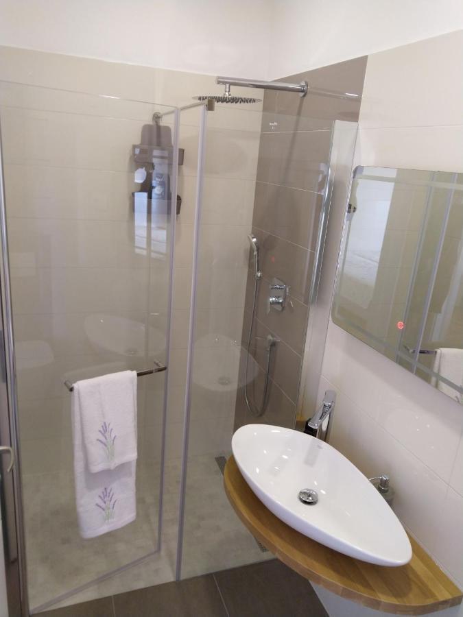 Apartmani Ines Drašnice Extérieur photo